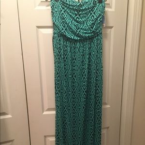 Strapless maxi sun dress with a thin braided belt